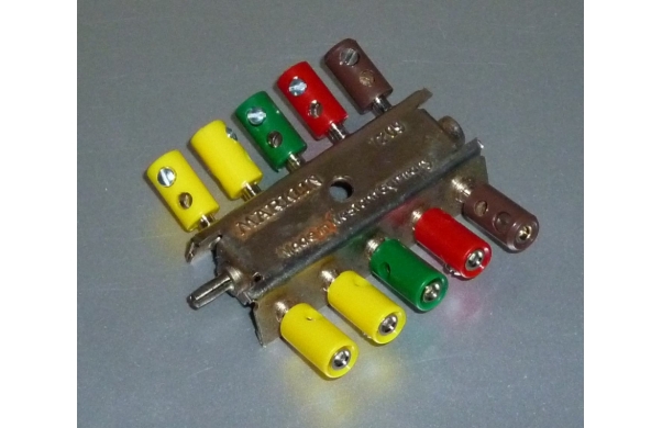 MÄRKLIN 7209, VERTEILER inkl. Stecker